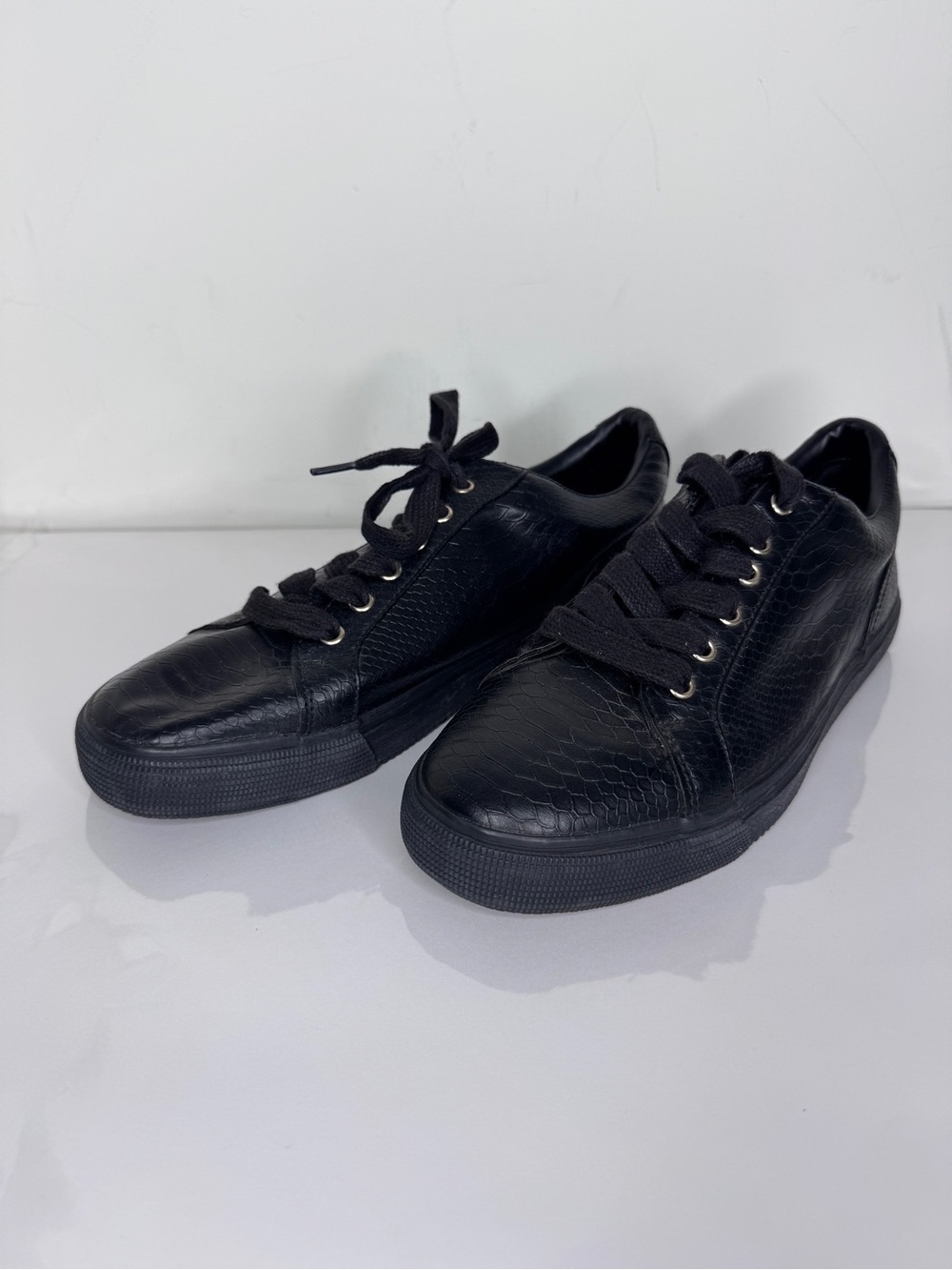 Zara Black Men's Low-Top Lace-Up Sneakers 41
